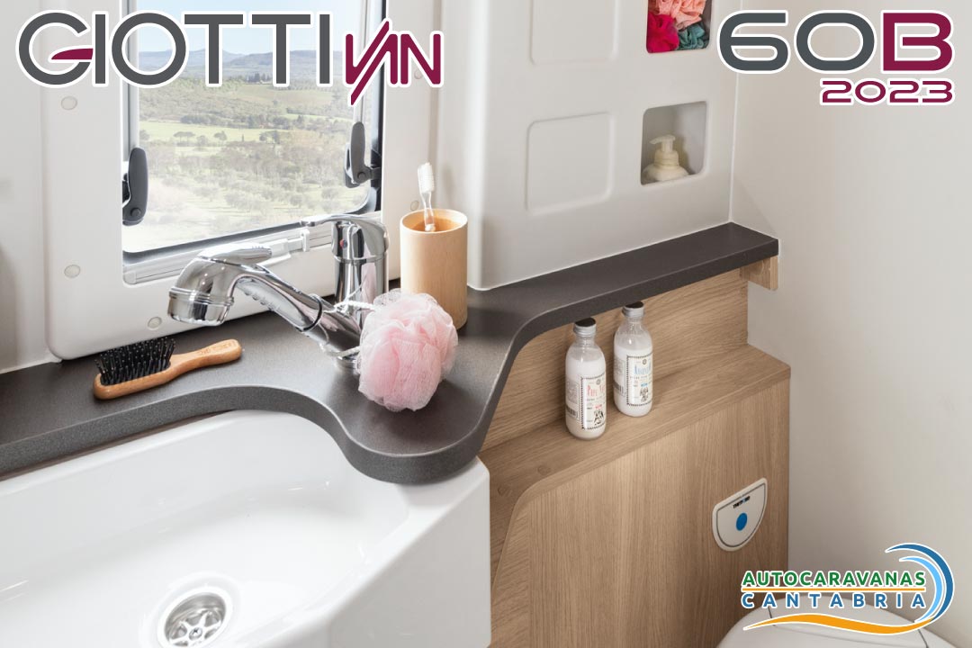 GiottiVan 60B 2023 baño